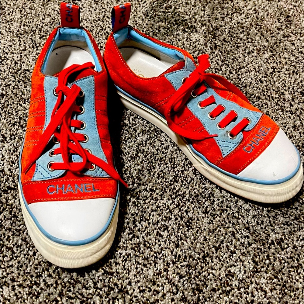CHANEL Red and Light Blue Suede Low-Top Sneakers